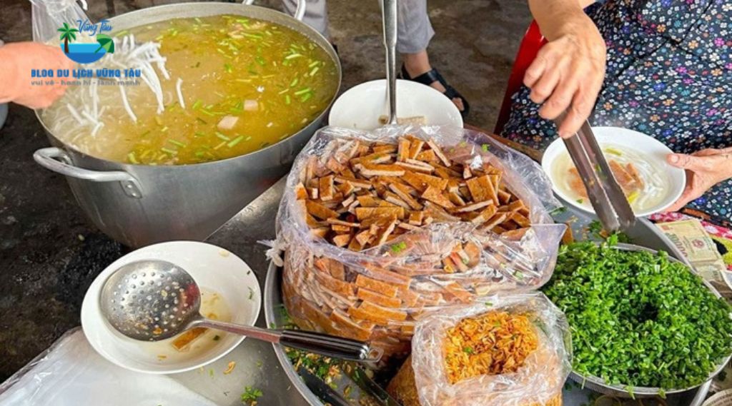 Bánh Canh Chả Cá Vũng Tàu